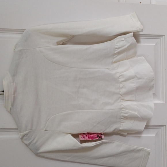 Winter white button down top with ruffles - Picture 4 of 5